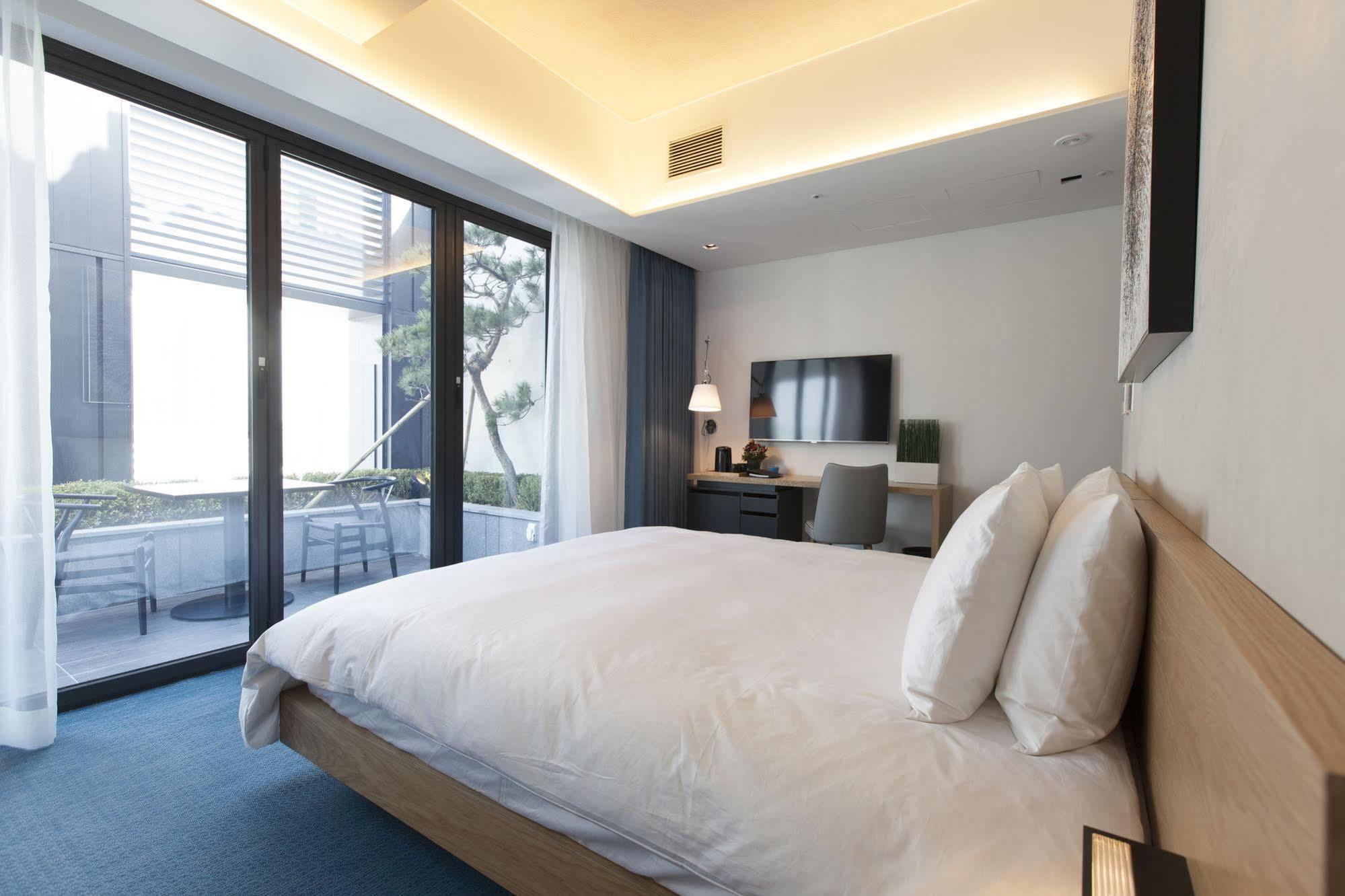 Stayb Hotel Myeongdong Seúl Exterior foto